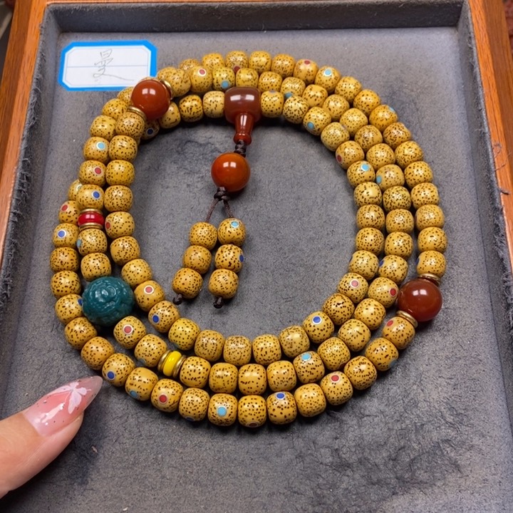 星月菩提吊坠菩提