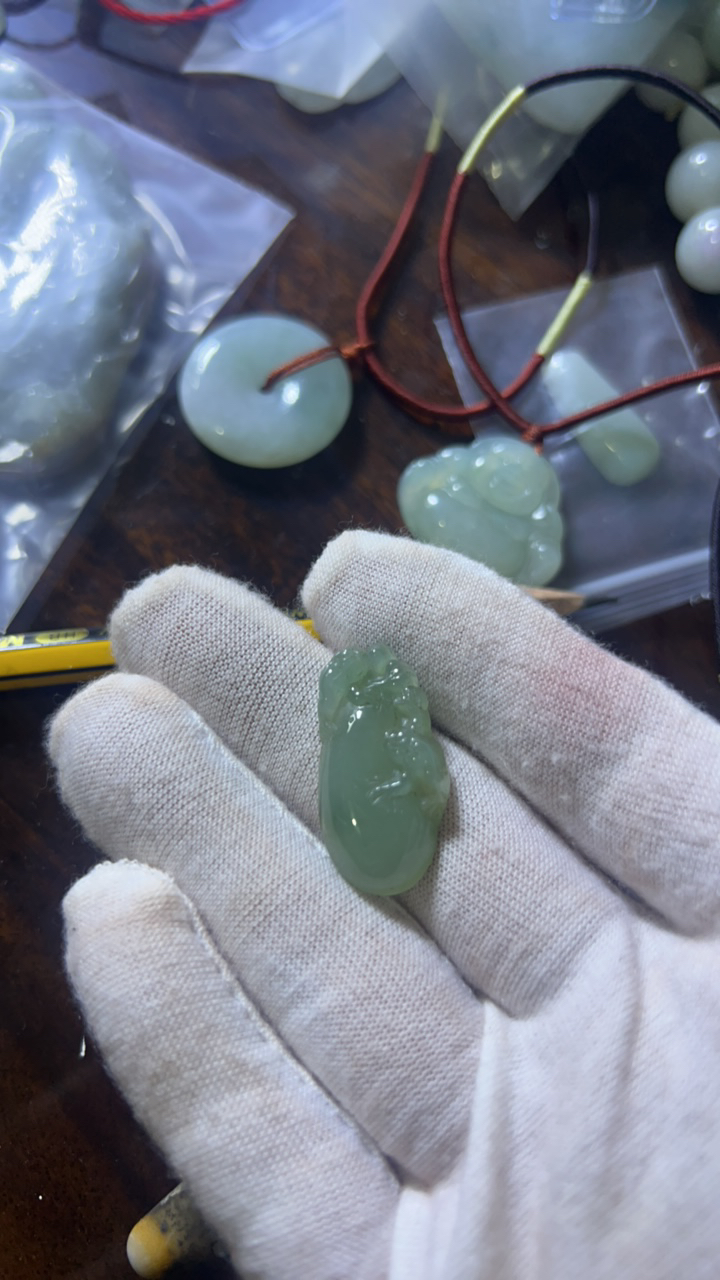 天然翡翠料子定制