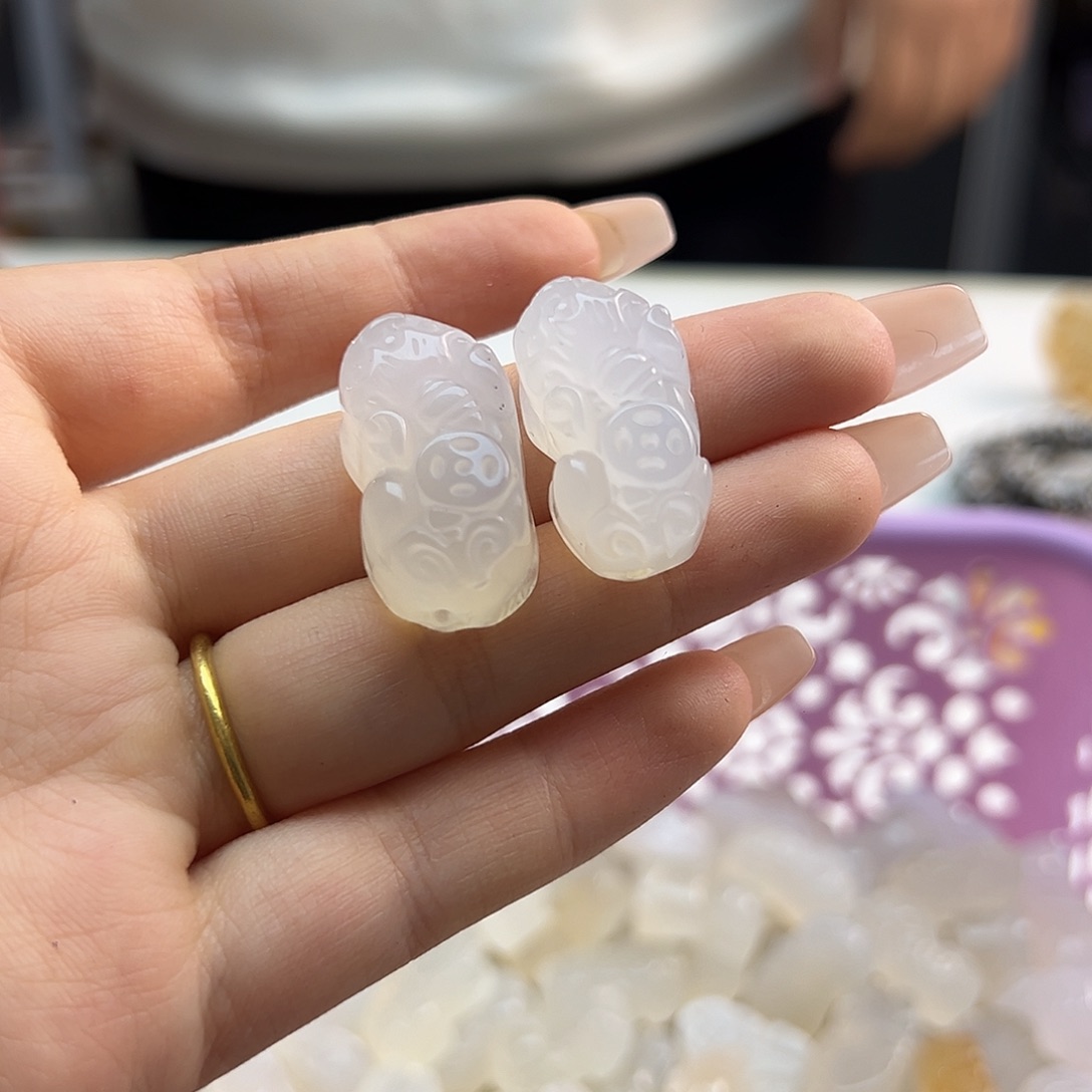 玛瑙/玉髓合金颈饰