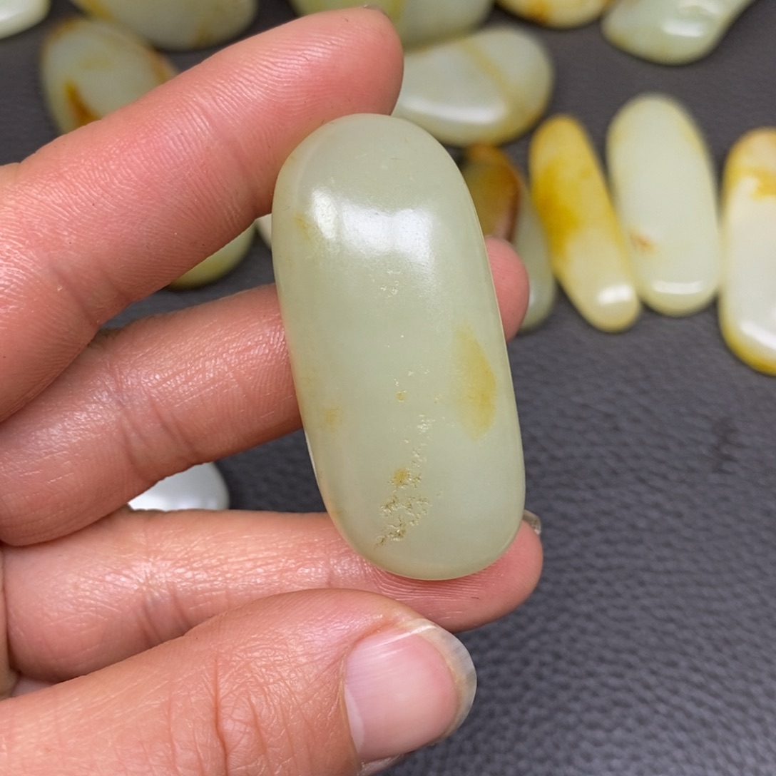 和田玉挂件^_^未镶嵌