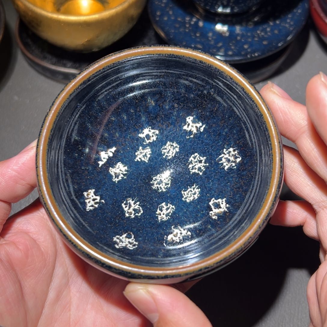 茶盏我们是有很多共同爱好啊哈哈