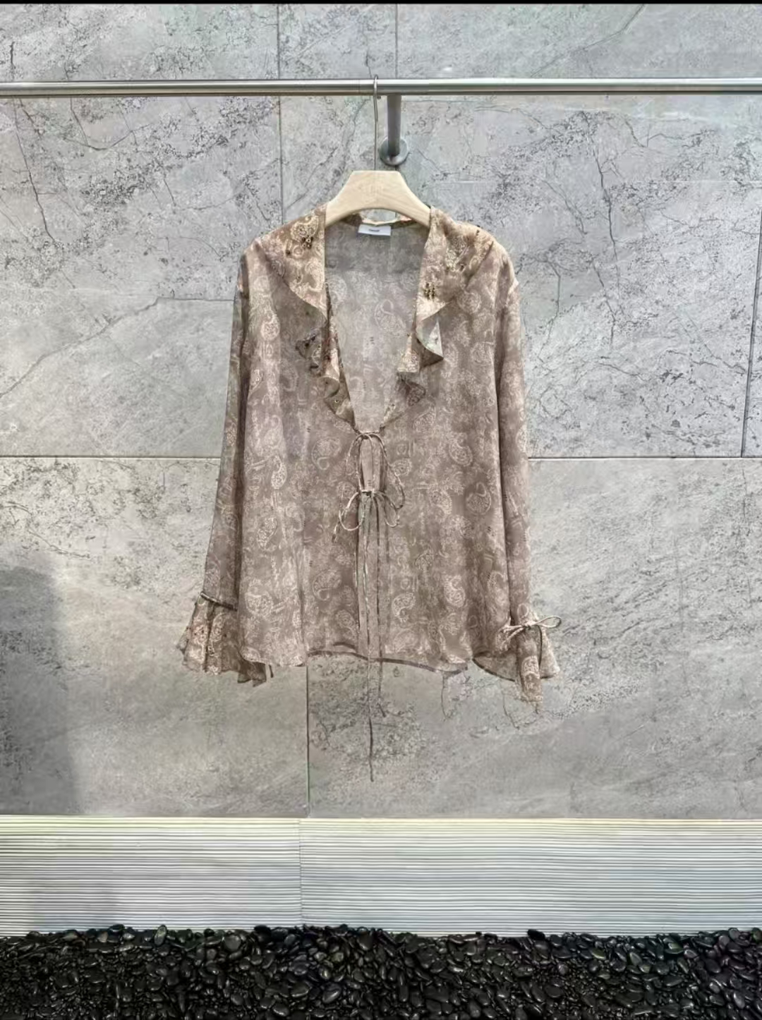 【ice dust】设计师品牌25年初秋新品腰果花荷叶边衬衫ss09