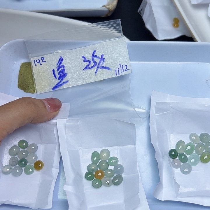未镶嵌定制翡翠鱼*鱼不