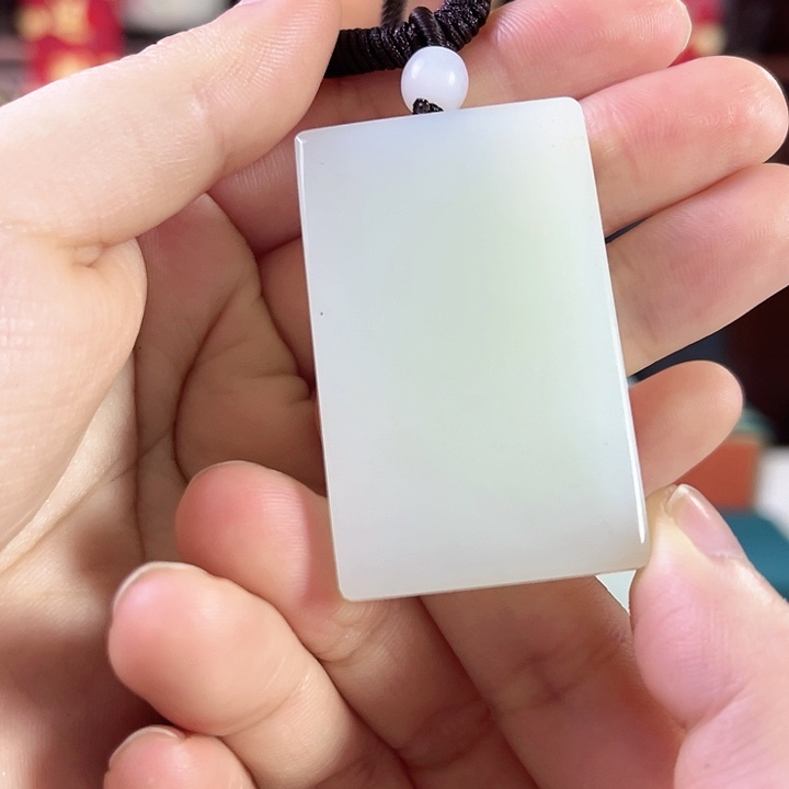 和田玉吊坠未镶嵌