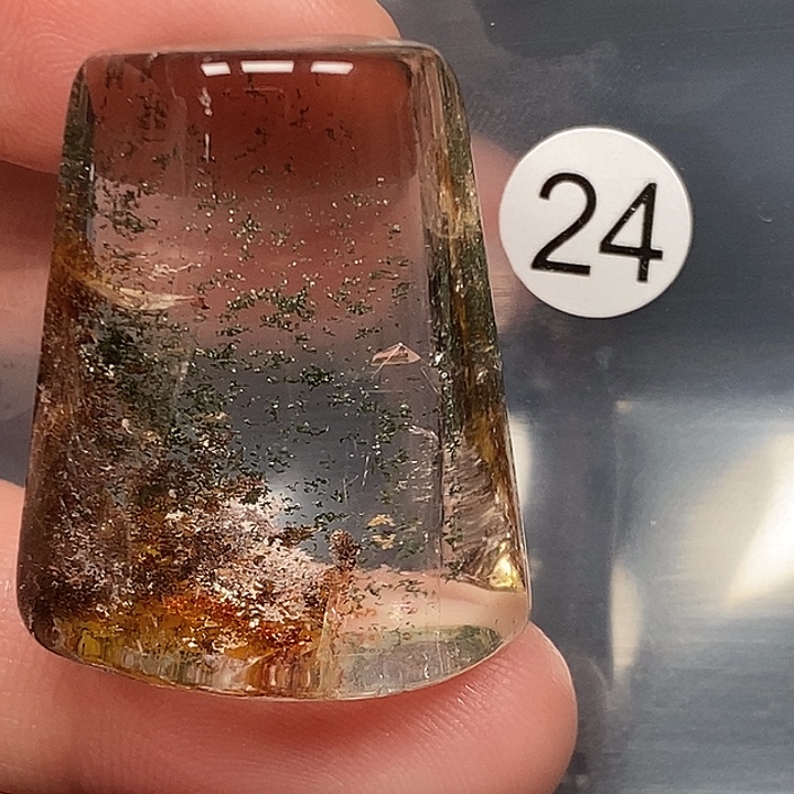 舒***峰颈饰水晶未镶嵌天然