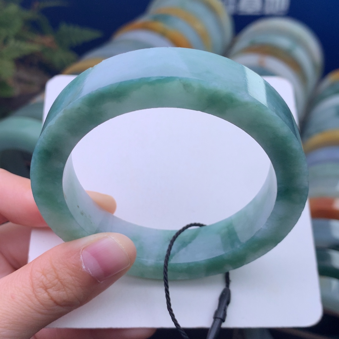 定制翡翠未镶嵌手镯定制不退不换
