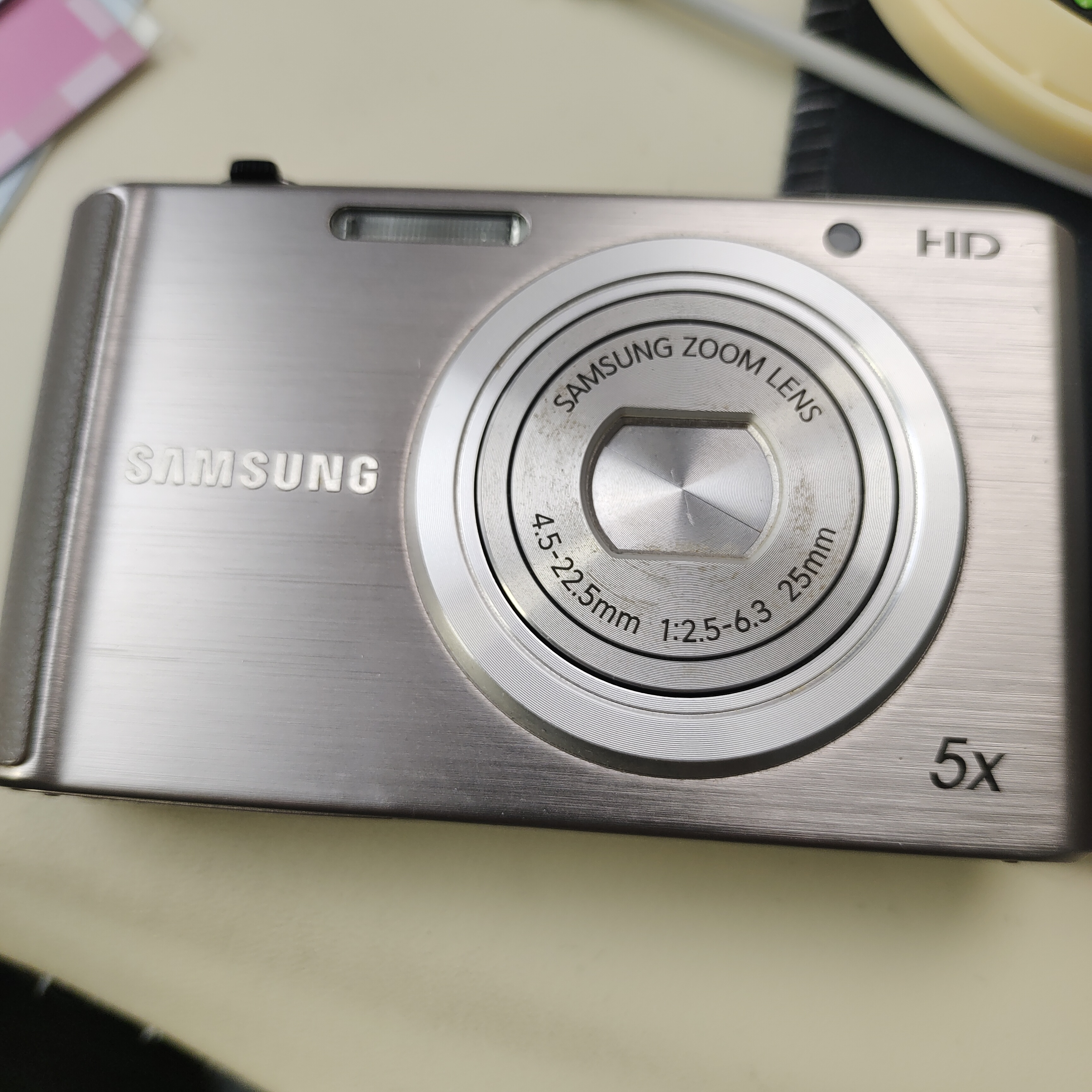 95新 Samsung/三星 st77月光银1610万像素5倍变焦ccd数码相机