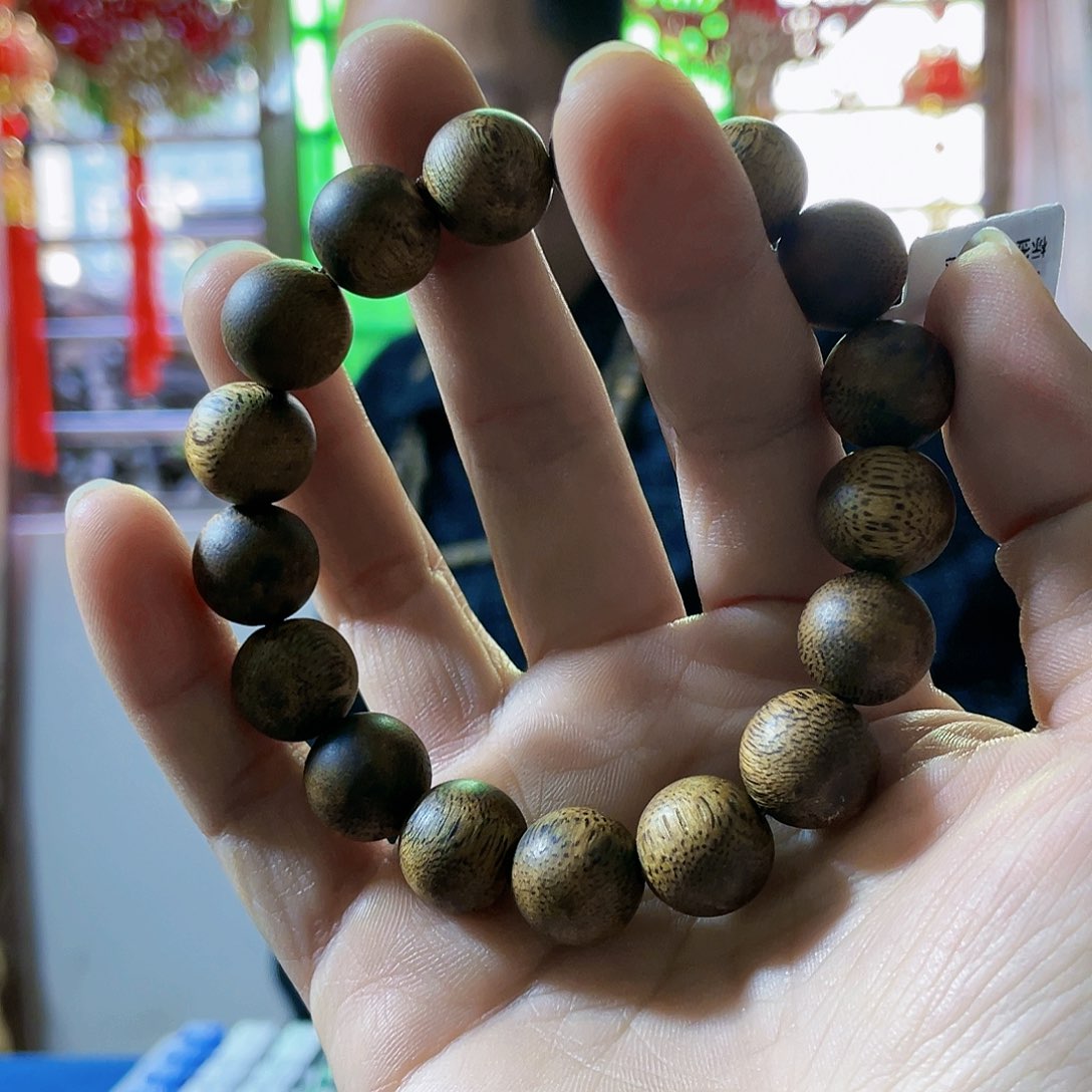 沉香手串星**冰海南老白棋圆珠单圈1.3/15克多样性发一