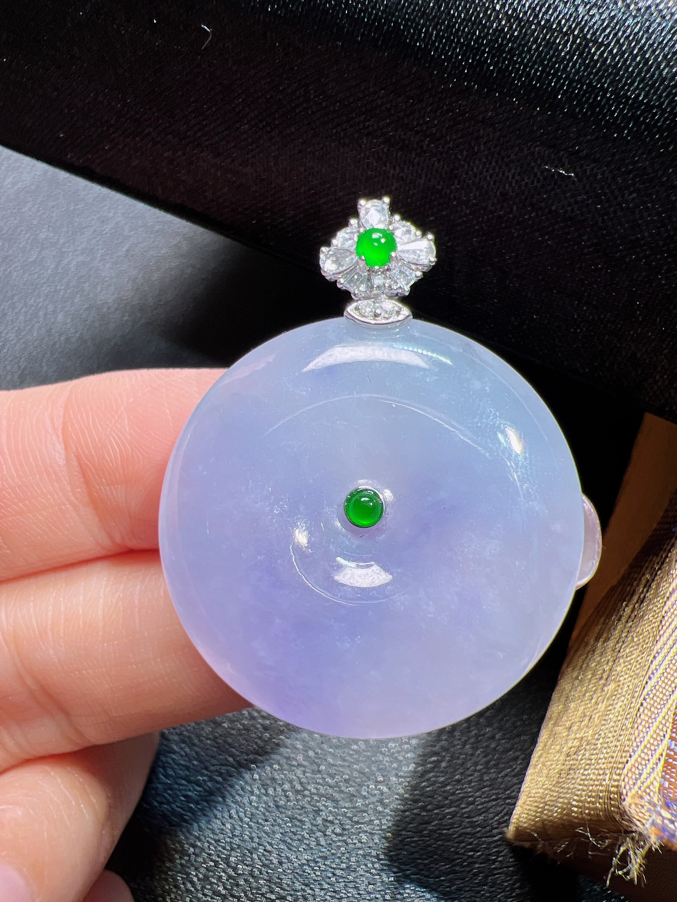 18k镶嵌紫平安扣，裸尺寸24×5.7