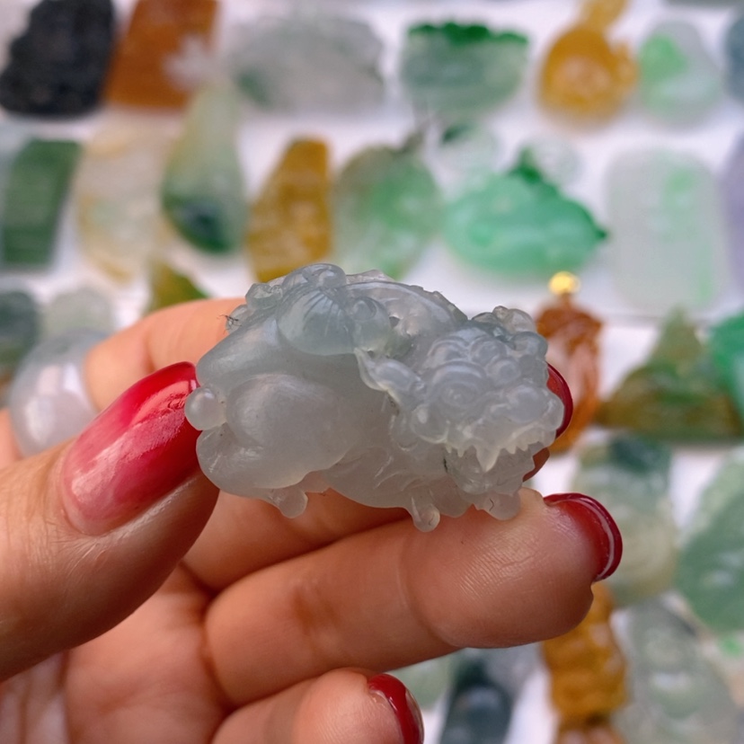 【闪购商品】定制翡翠未镶嵌貔貅