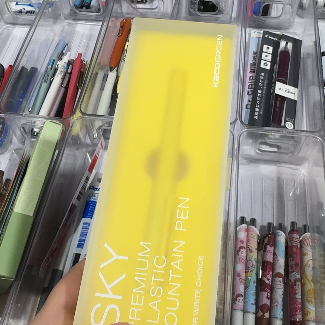 便携式kaco 钢笔一支随机