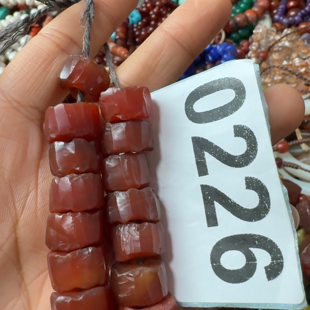 *****玛瑙/玉髓未镶嵌颈饰