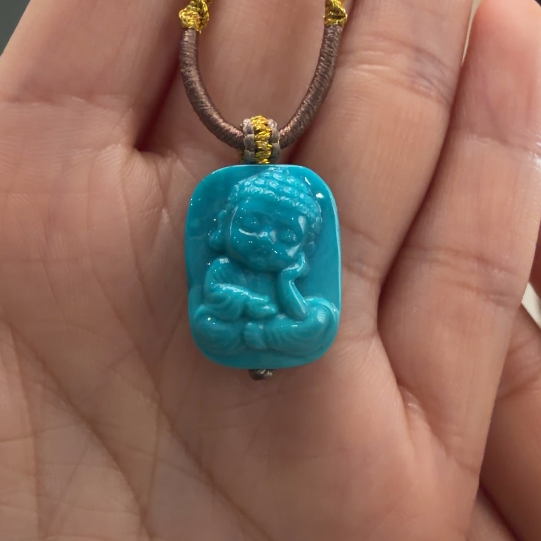 绿松石未镶嵌颈饰