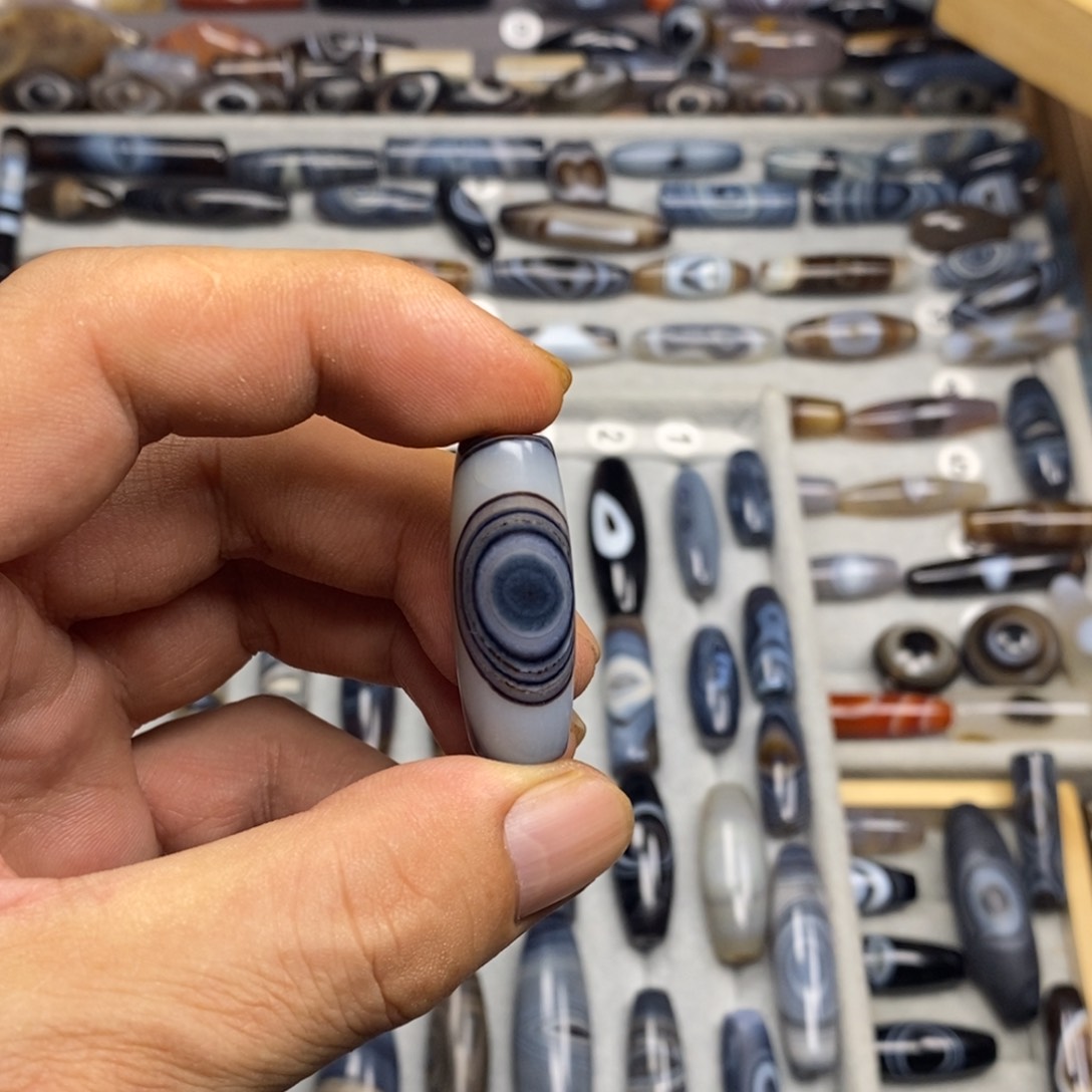 未镶嵌玛瑙/玉髓珠宝半成品