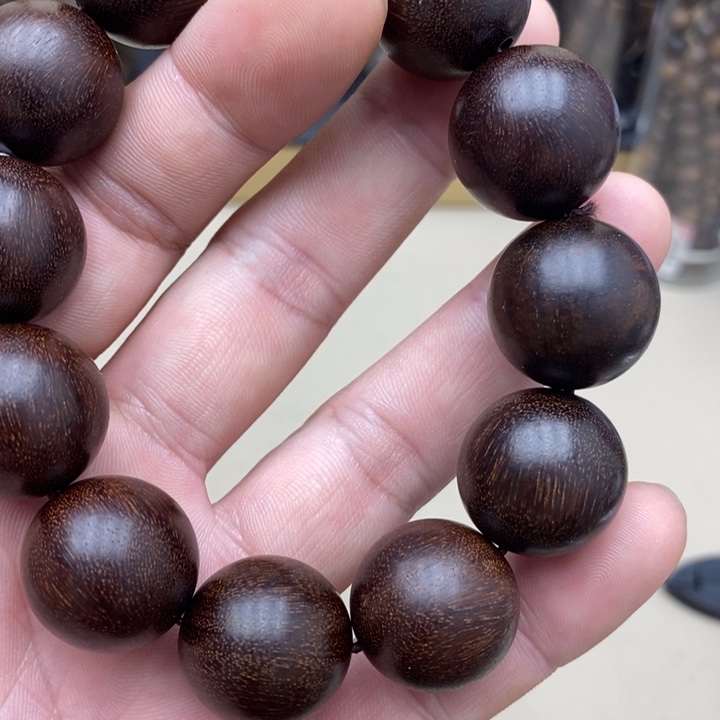 沉香碎屑沉香红土4