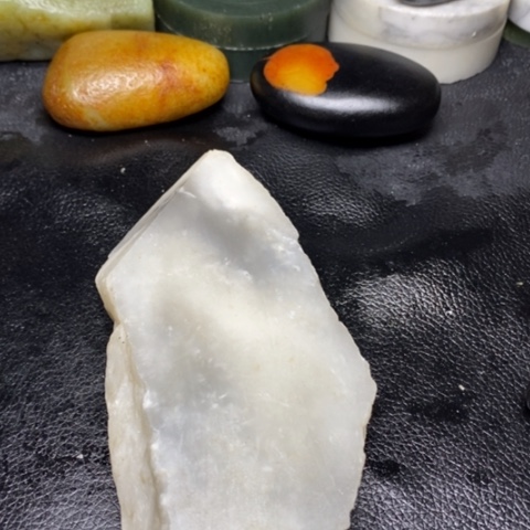 和田玉珠宝奇石未镶嵌