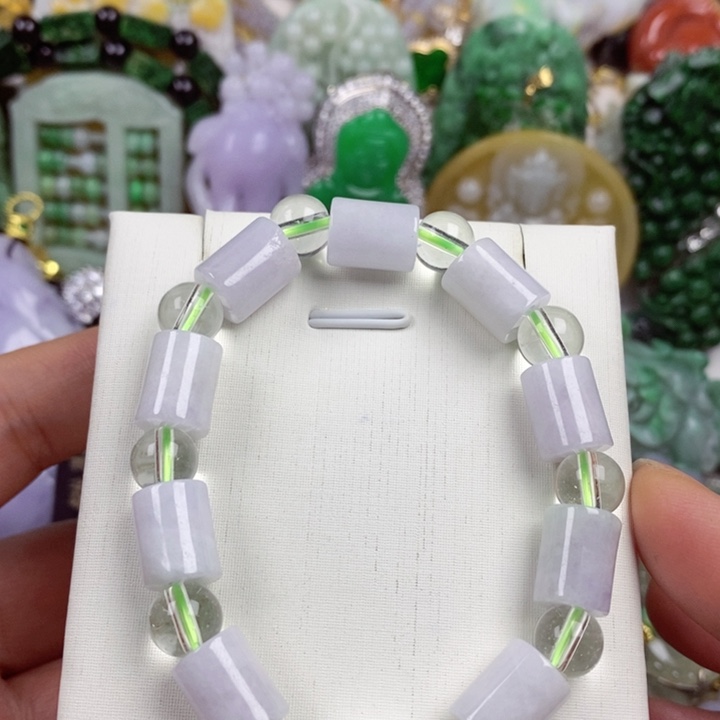 吊坠(赠链)未镶嵌翡翠