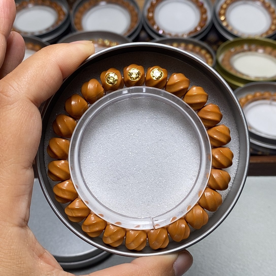 猴头核桃手串76号扭转乾坤转运珠10左右