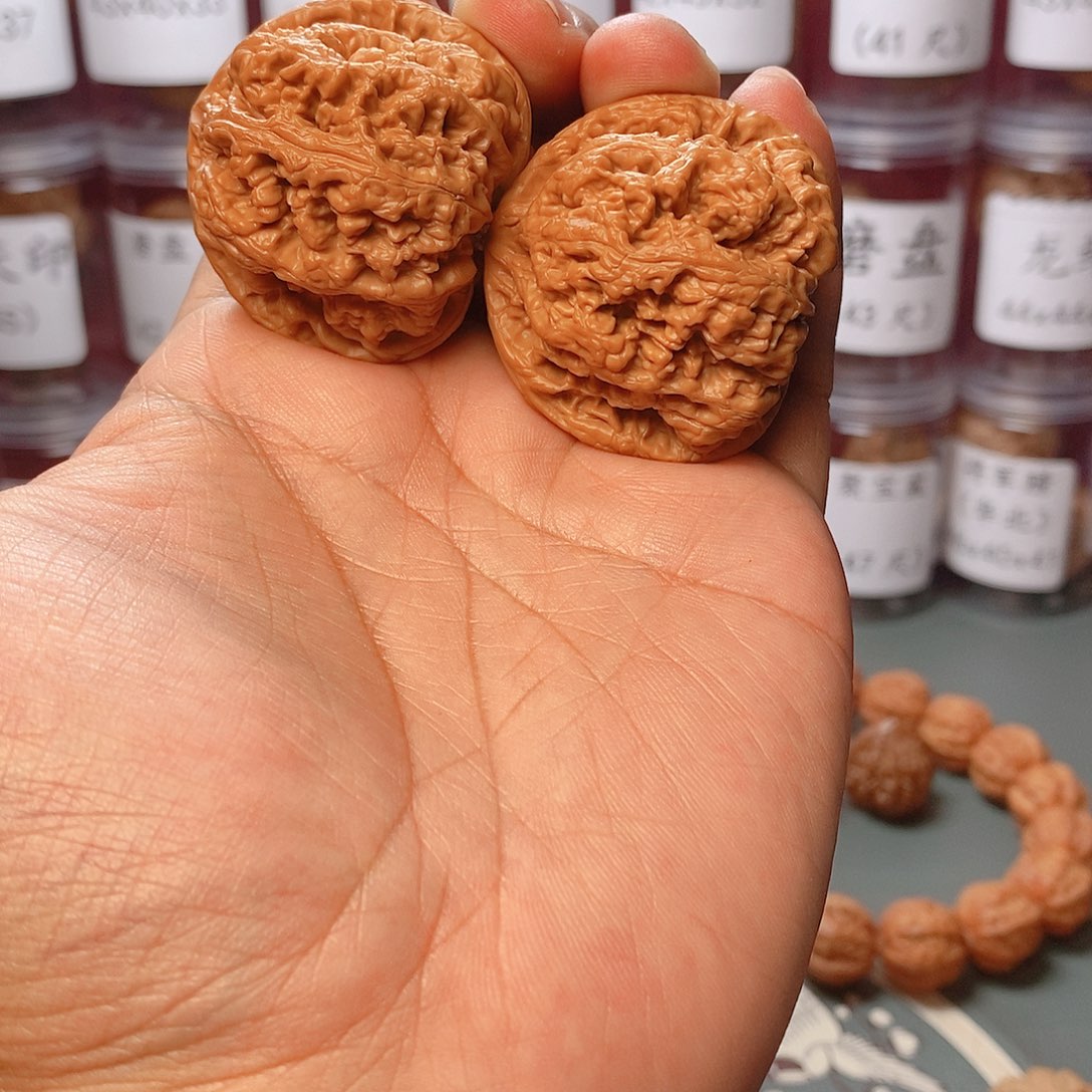 44尺寸大粗筋文玩核桃