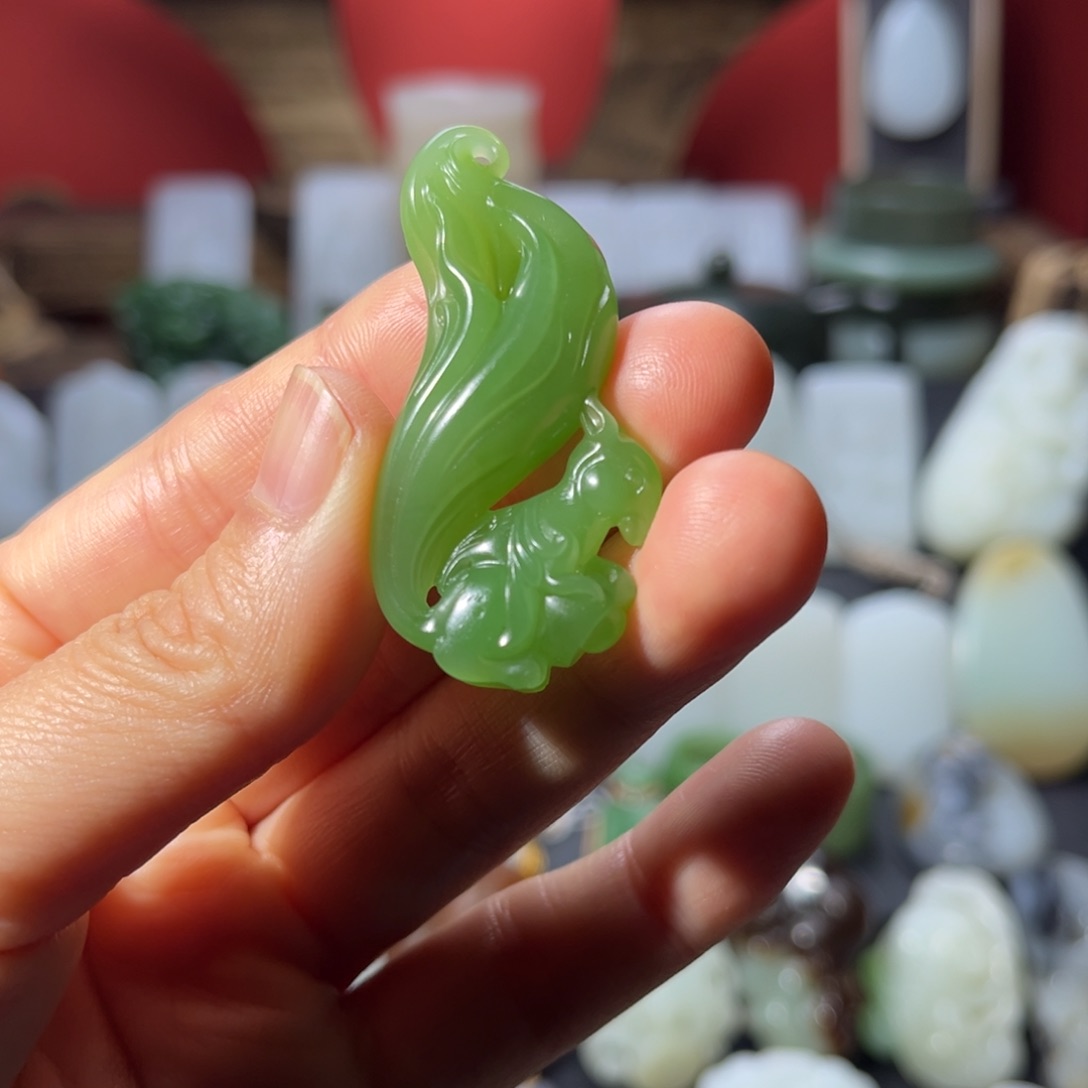 和田玉吊坠(赠链)未镶嵌