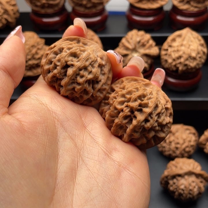 敢***方文玩核桃吊坠40尺寸