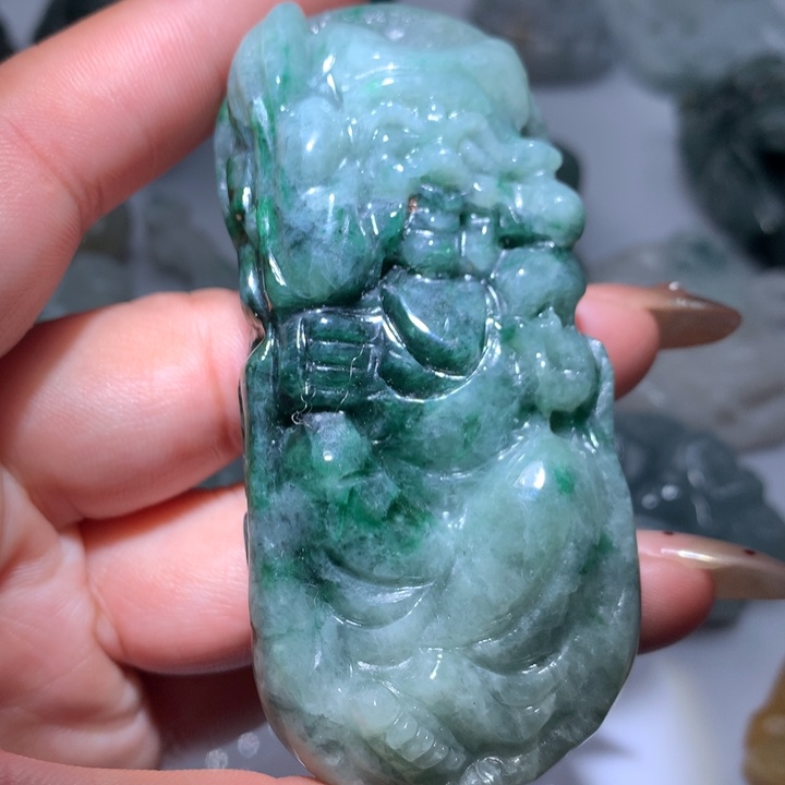 翡翠未镶嵌颈饰保真天然A货翡翠