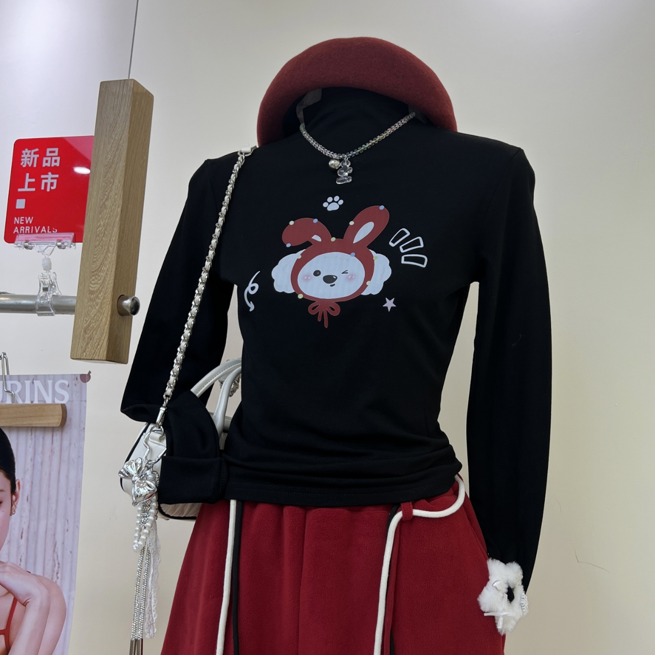 2025冬季新款加绒加厚半高领长袖t恤女卡通印花打底内搭显瘦上衣