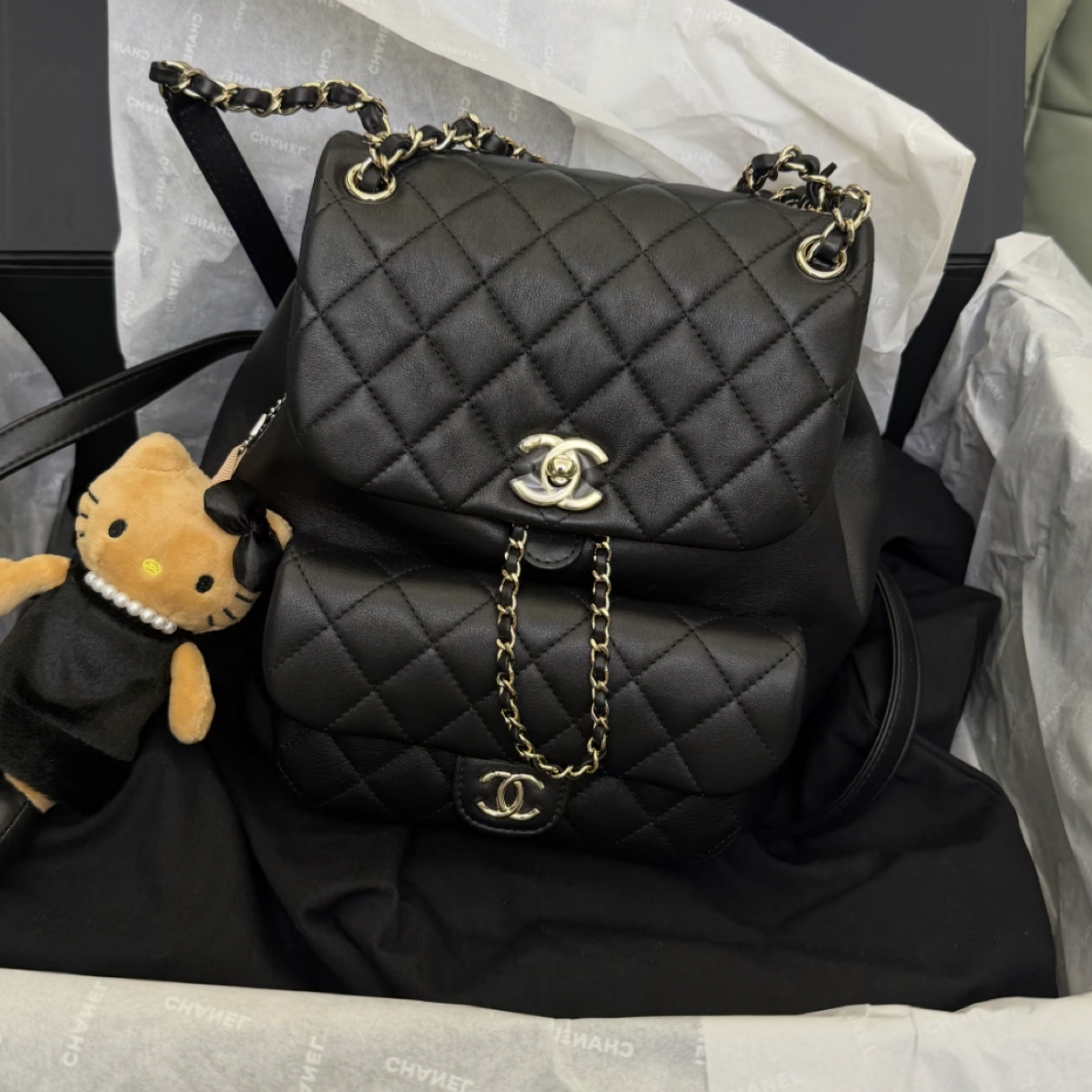99新 Chanel/香奈儿 duma中号黑色牛皮双肩包36498
