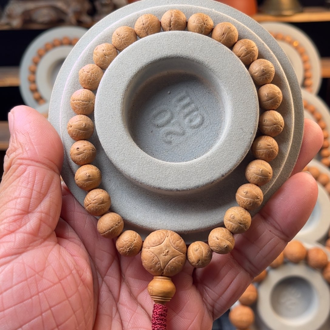 凤眼菩提吊坠10.2-10.6同树籽滴流圆大眼超头货