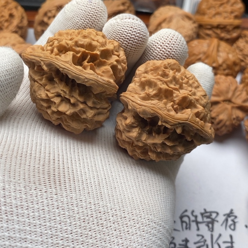 【闪购商品】文玩核桃把件风*161官帽