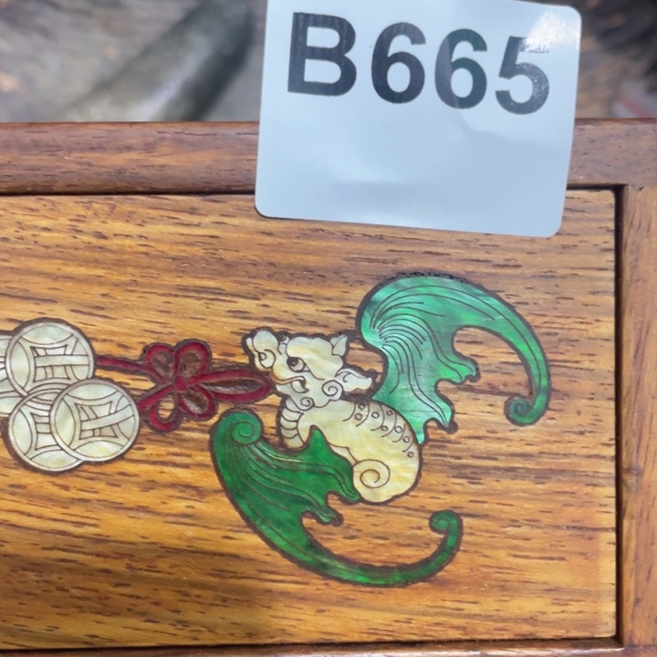 云***楼瓷片直播间火爆热卖