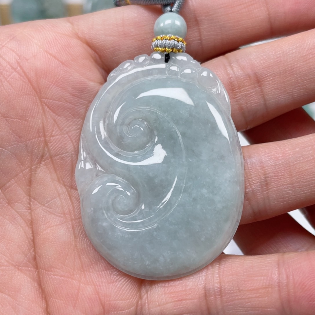 翡翠颈饰未镶嵌天然翡翠A货如意F