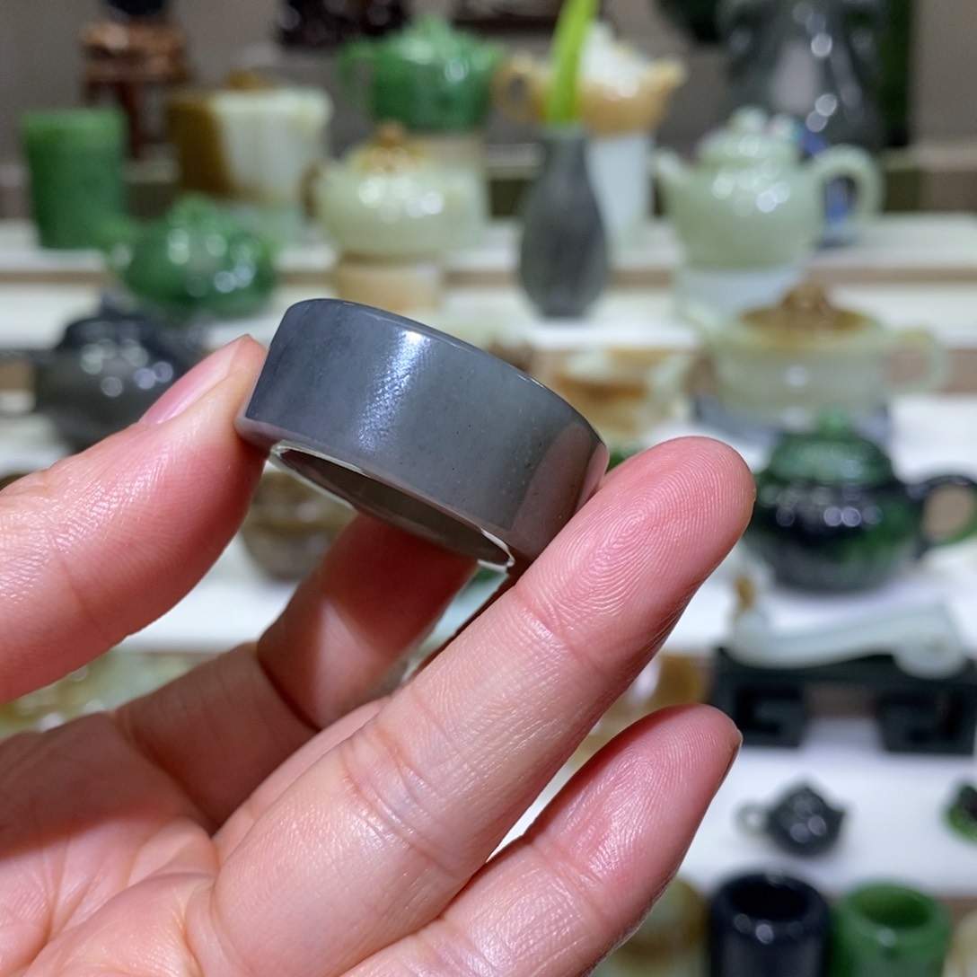 和田玉把件未镶嵌福利扳指21.9