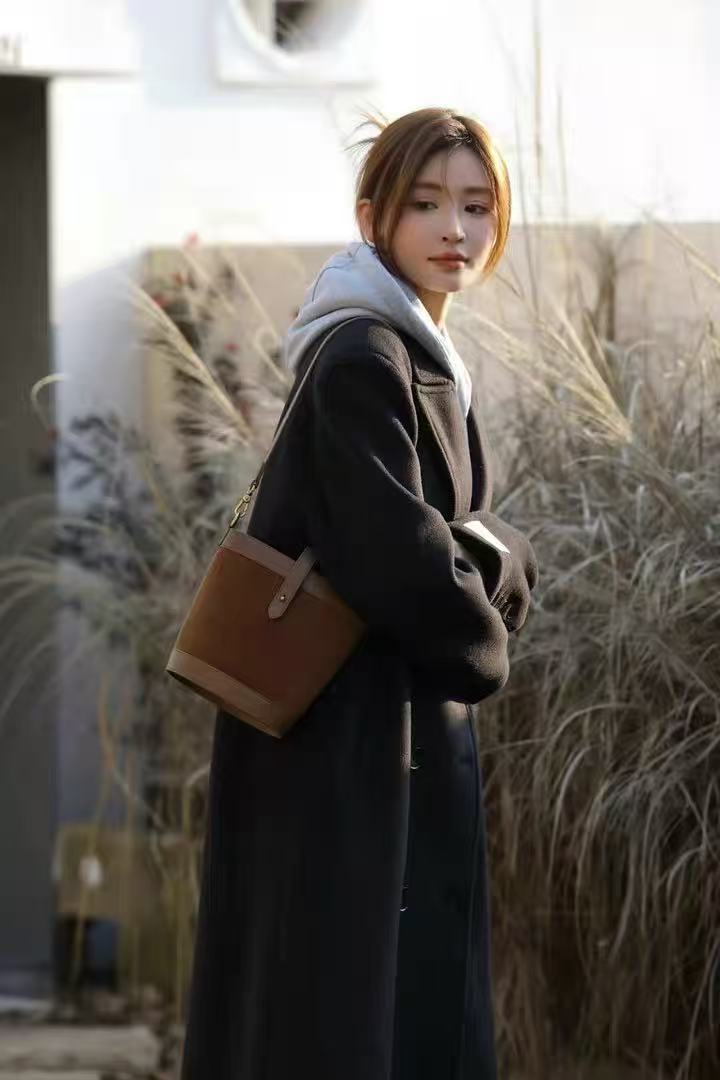 正品磨砂牛皮水桶包2025新款真皮时尚手提包复古百搭单肩斜挎包潮