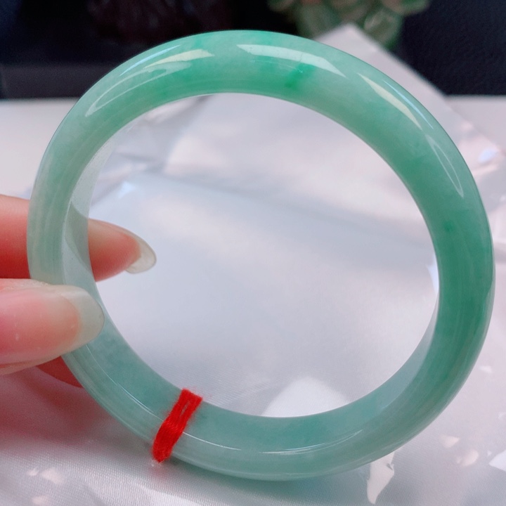 翡翠未镶嵌手镯55圈