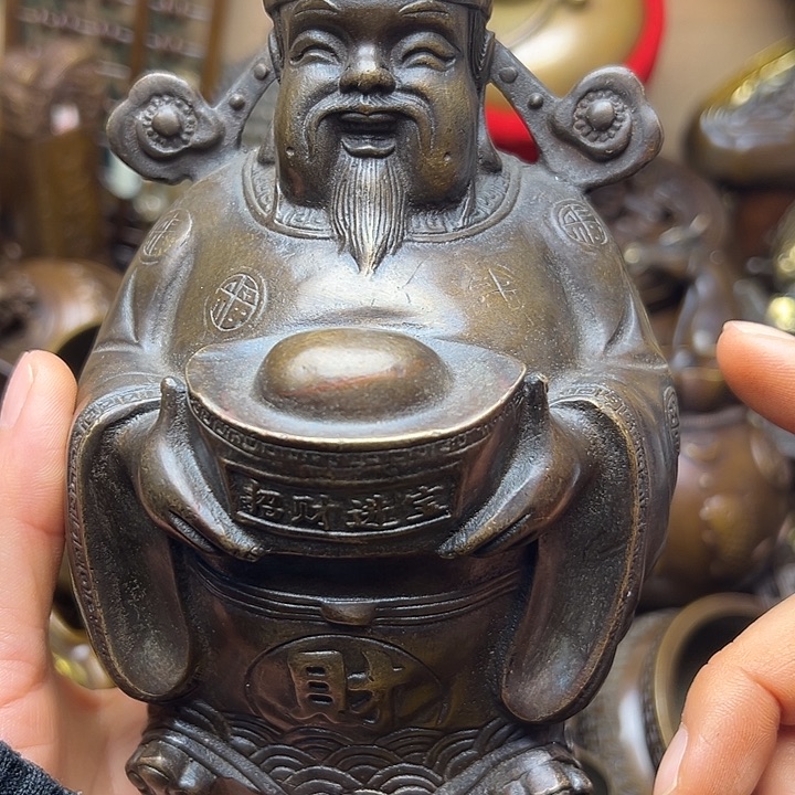 铜器摆件老王直播间