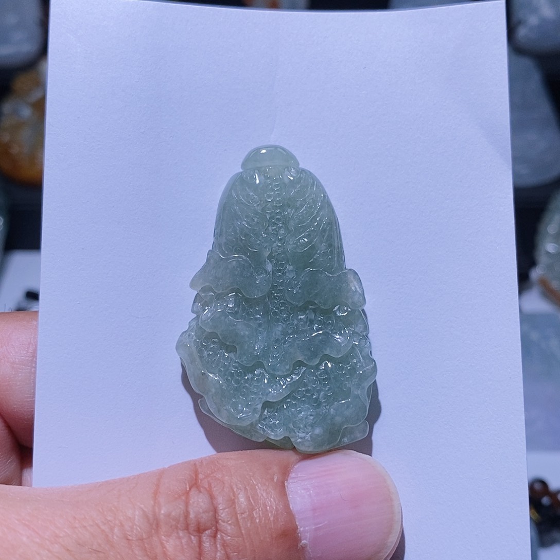 颈饰未镶嵌翡翠挂件