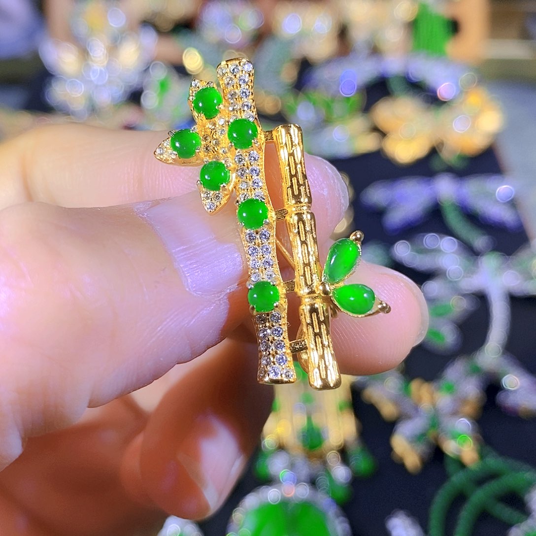 吊坠(不含链)银S925镶嵌翡翠