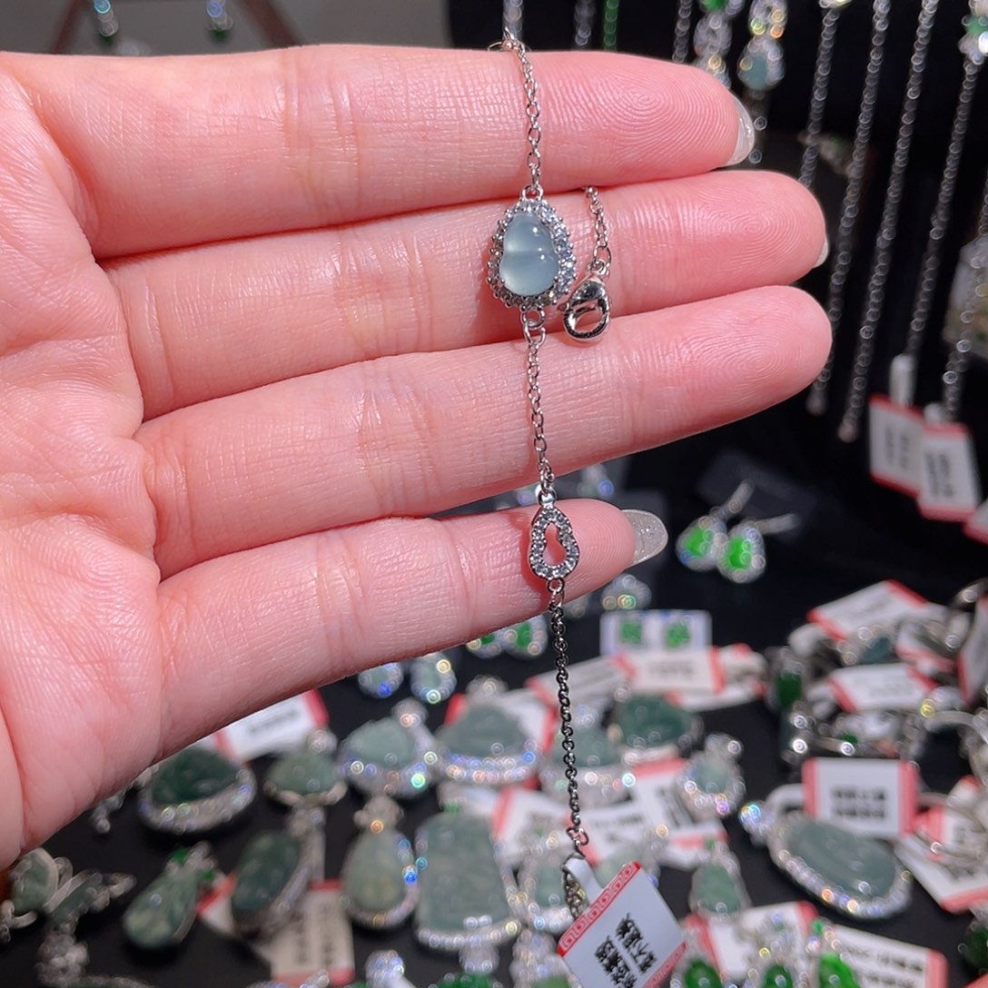 未镶嵌手链翡翠手链