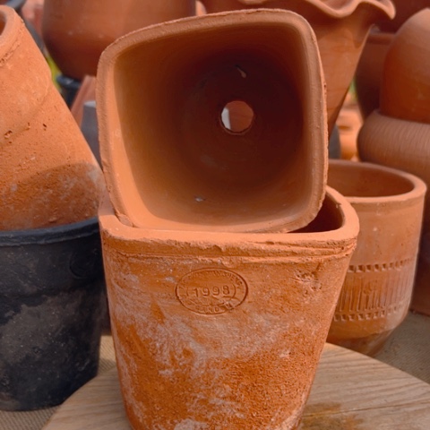 方口粗陶瓦罐一套微瑕