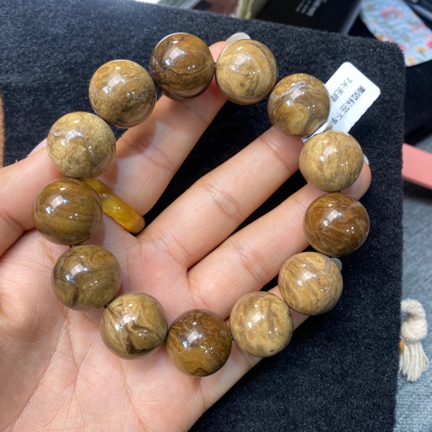 天然缅甸琥珀根珀手串18