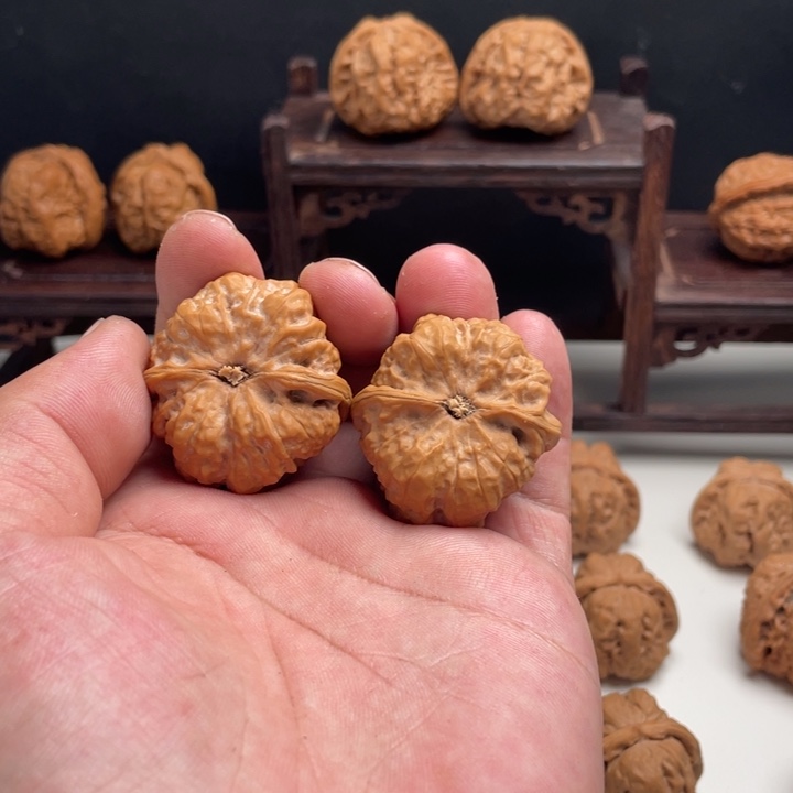 核桃手串/手链嘻**哈蛤蟆头37