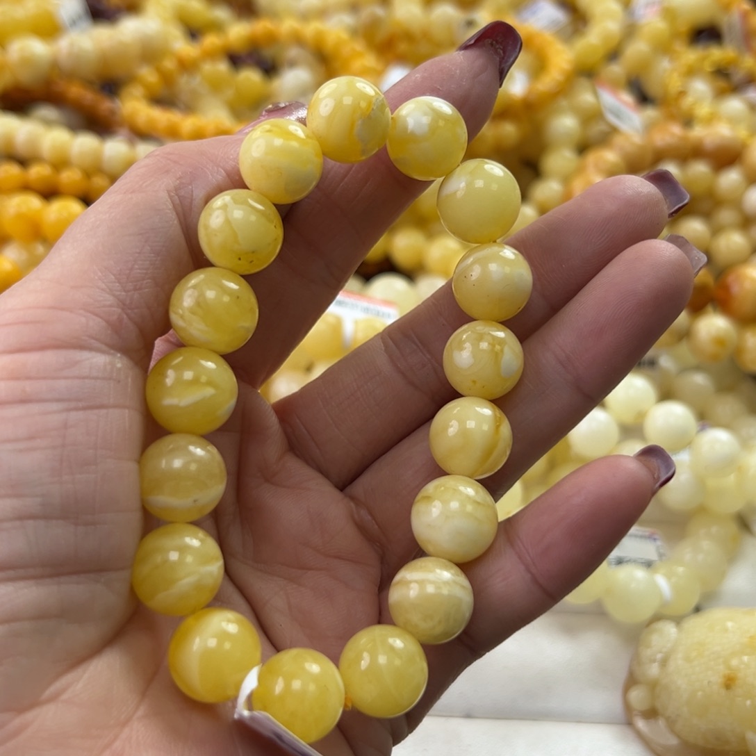 琥珀珠宝奇石未镶嵌