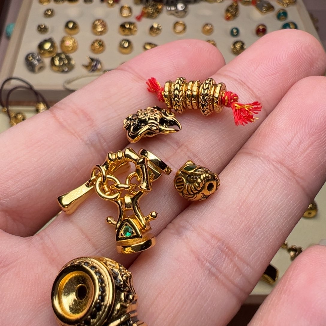 闪***丘铜铁合金类坦诚扣报信轴背云飞行员一颗