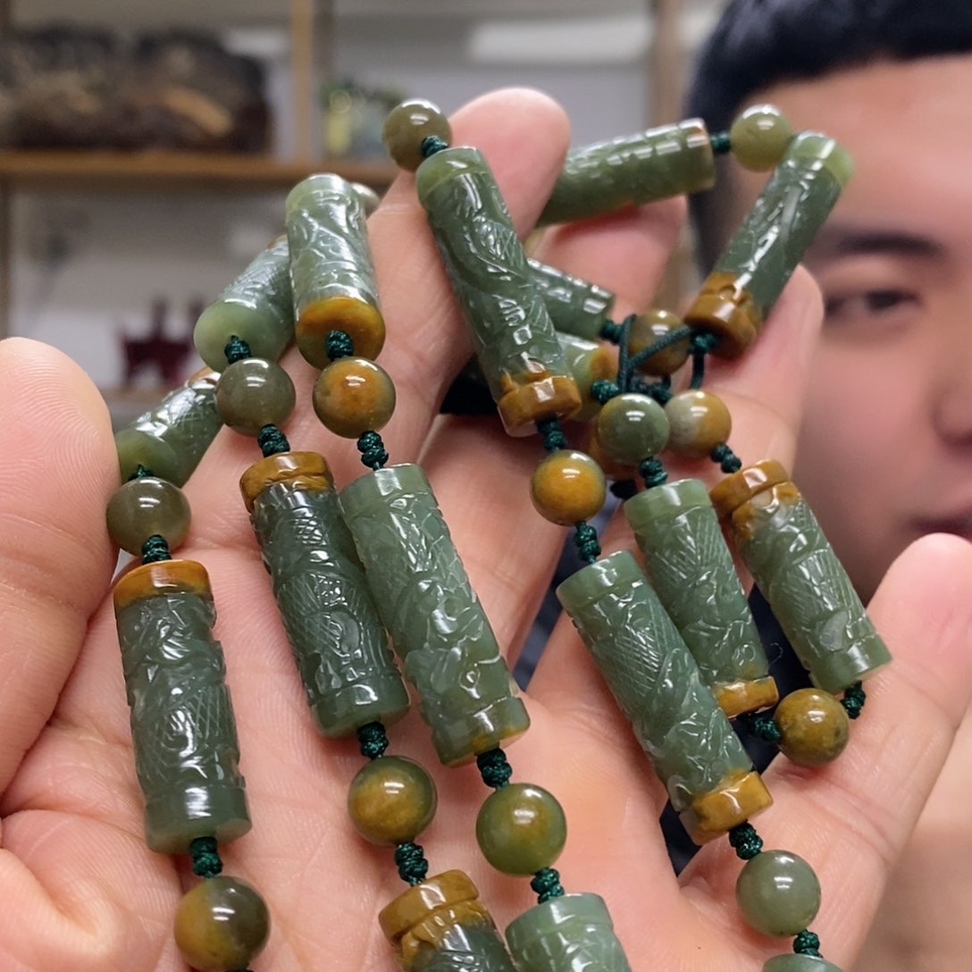 岫岩河磨玉（透闪石质玉）项链未镶嵌苏*生