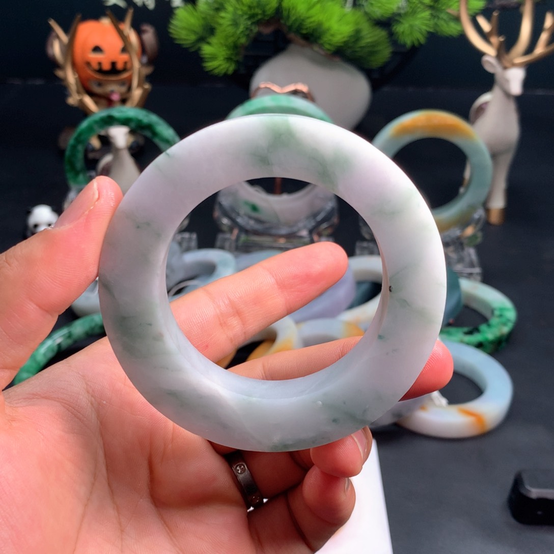 定制翡翠手镯未镶嵌