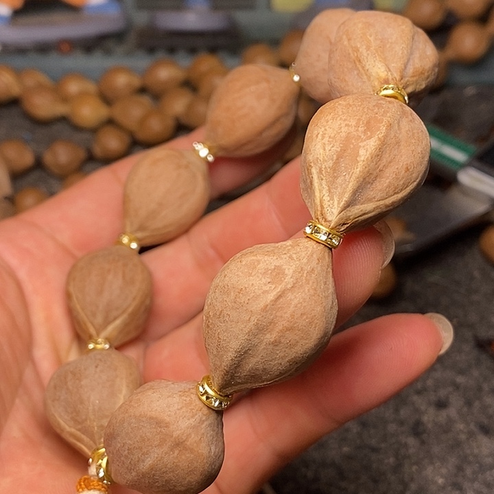 橄榄核吊坠2.0尺寸51号