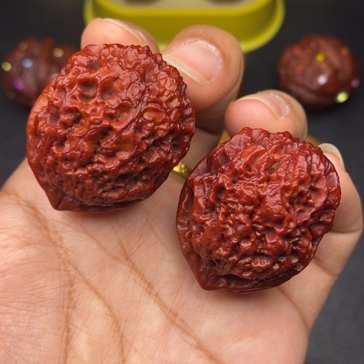 吊坠文玩核桃37尺铁狮子球