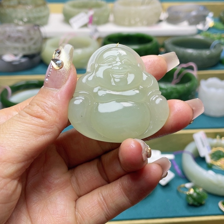 和田玉吊坠未镶嵌