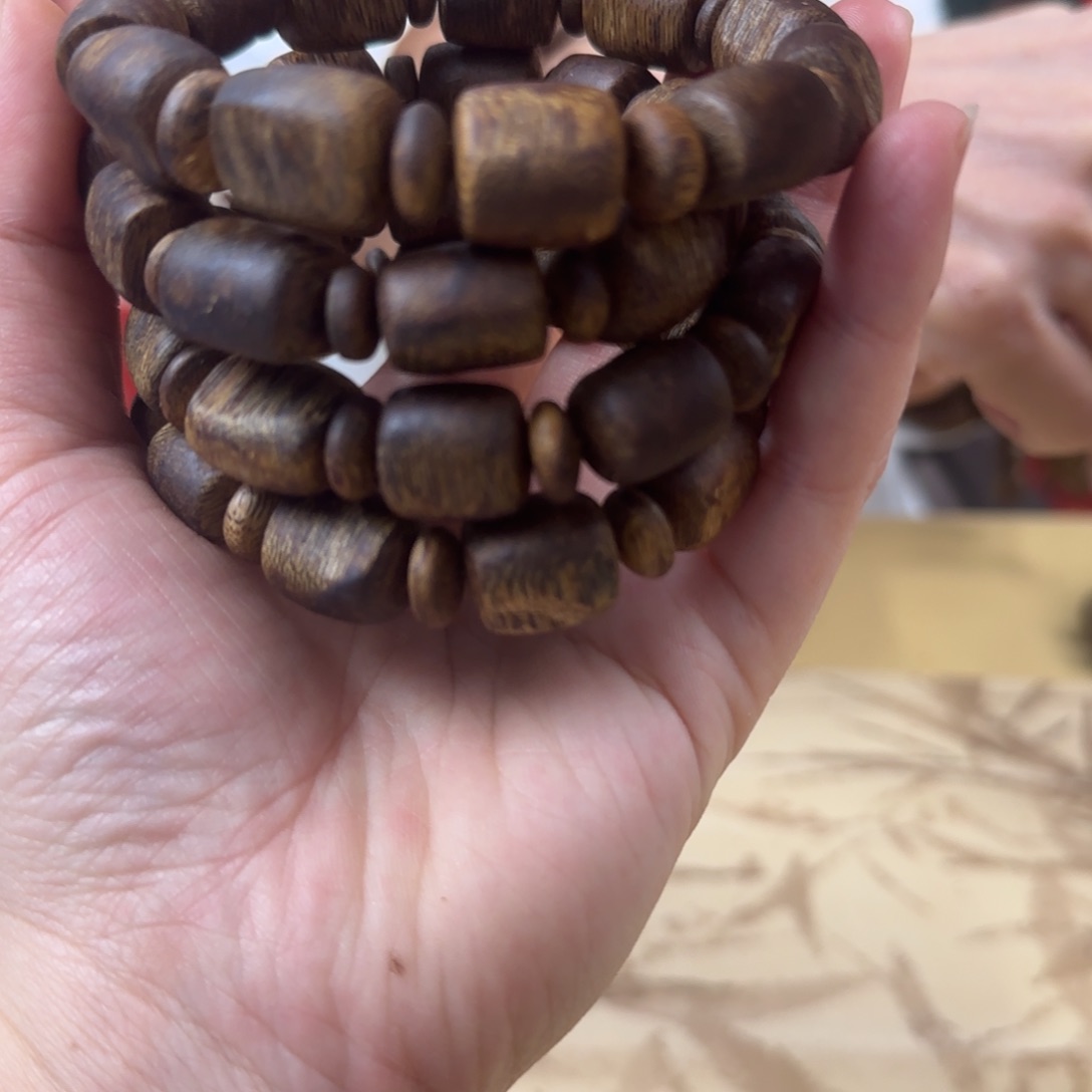沉香手串绿棋板头多样性发货1条13克
